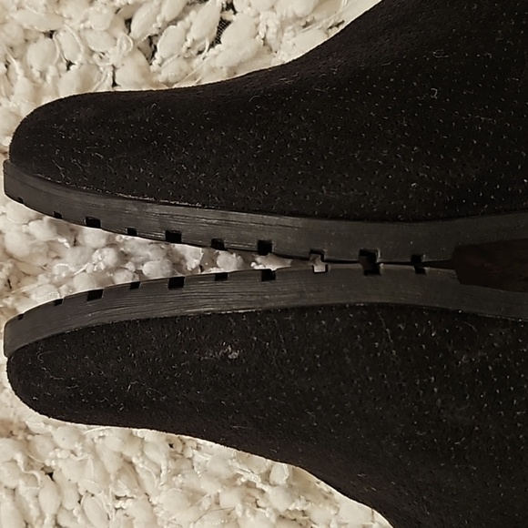 Dr. Scholl's Booties - Picture 11 of 16